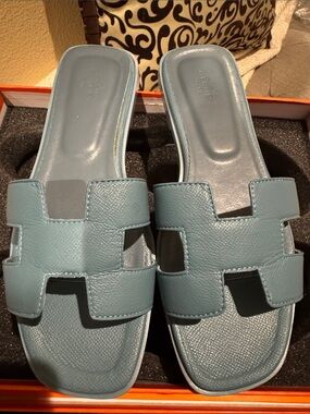 H Blue Slide Sandals - Stylish Casual Slip-On